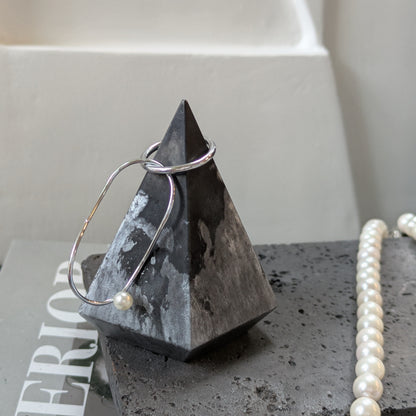 ring holder