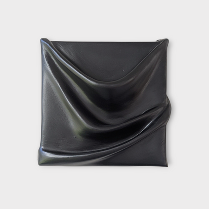 drape art 15×15-black