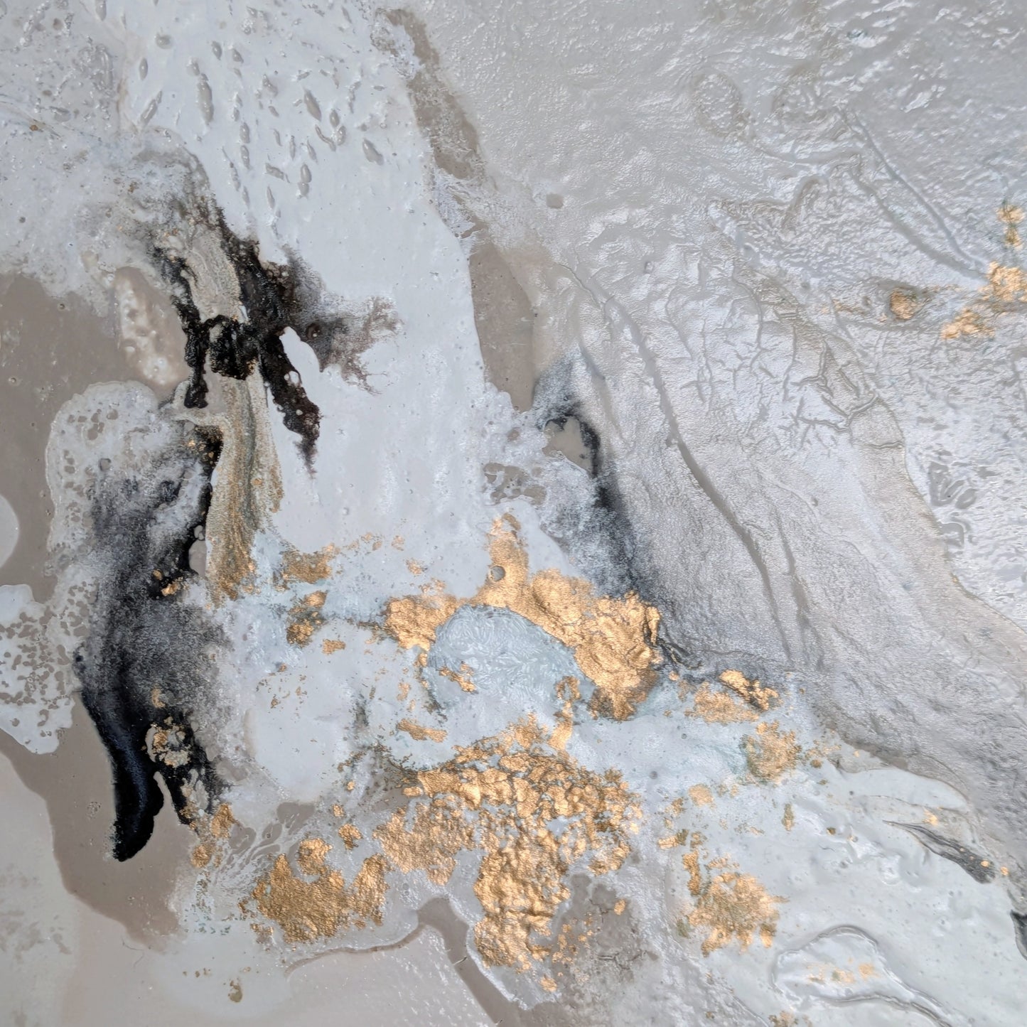 fluid art F12-with gold