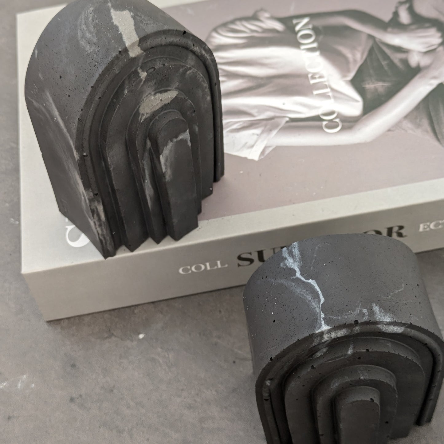 bookend