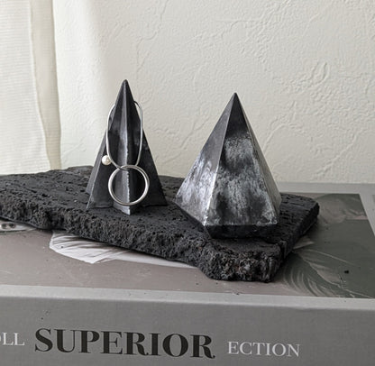 ring holder